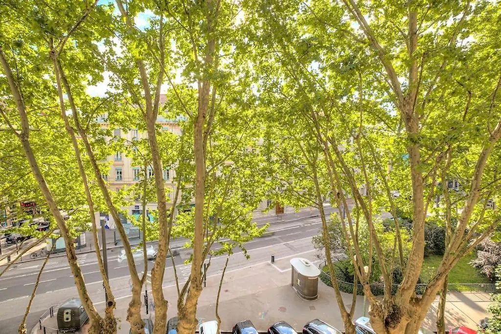 Appartement Moderne Proche Lyon 6Eme フランス